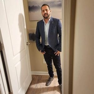 Meet your Posher, Carlos alberto